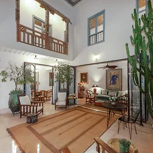 *** Riad Le J Maroc